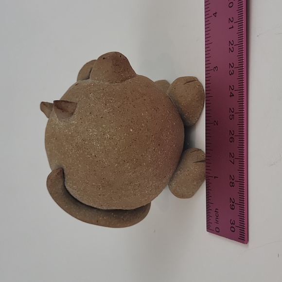 Fat Cat Stoneware Handmade Pottery Figurine - Picture 4 of 7